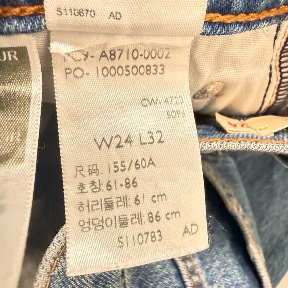 Levi's Premium Wedgie Bootcut Jeans Medium Wash High Waist Womens Size W24 L32 - Picture 12 of 13